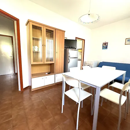 Villaggio Azzurro * Μπιμπιόνε